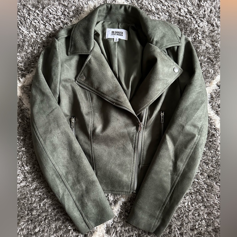 Steve Madden cropped jacket